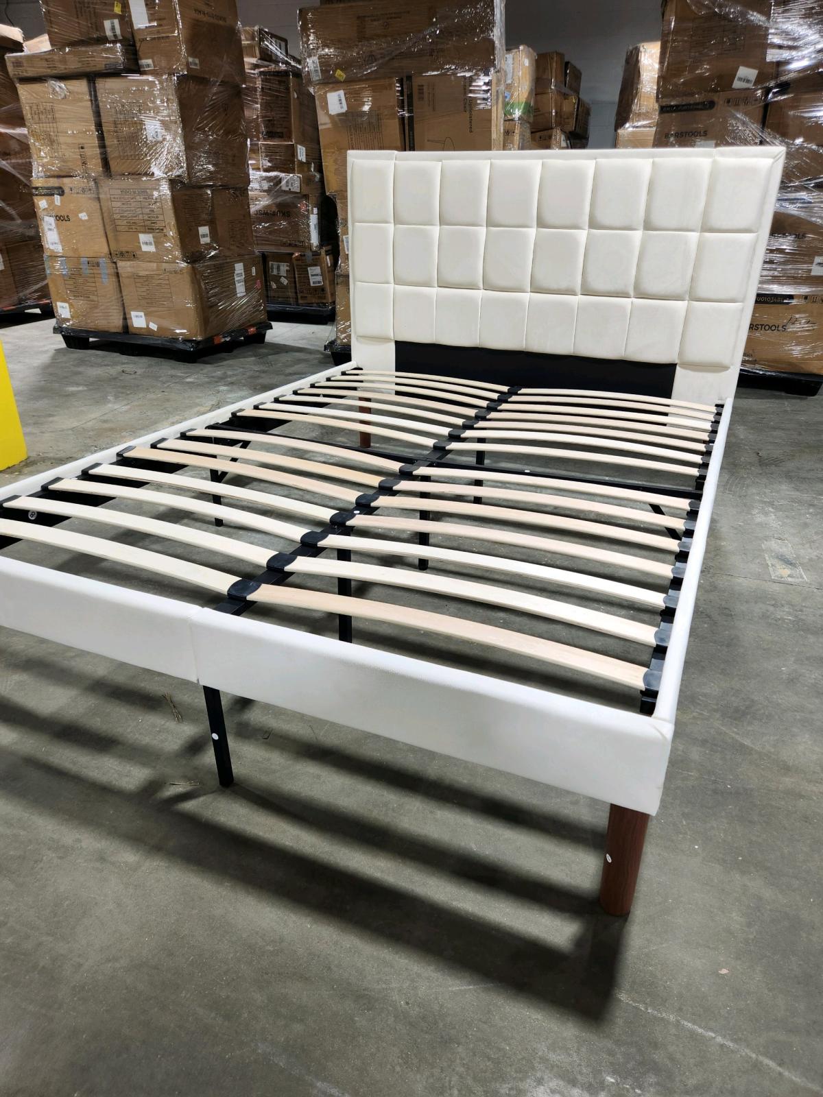bed frame Queen beige delivery available marco de cama Queen - Charlotte, North Carolina - FleaMarketBay