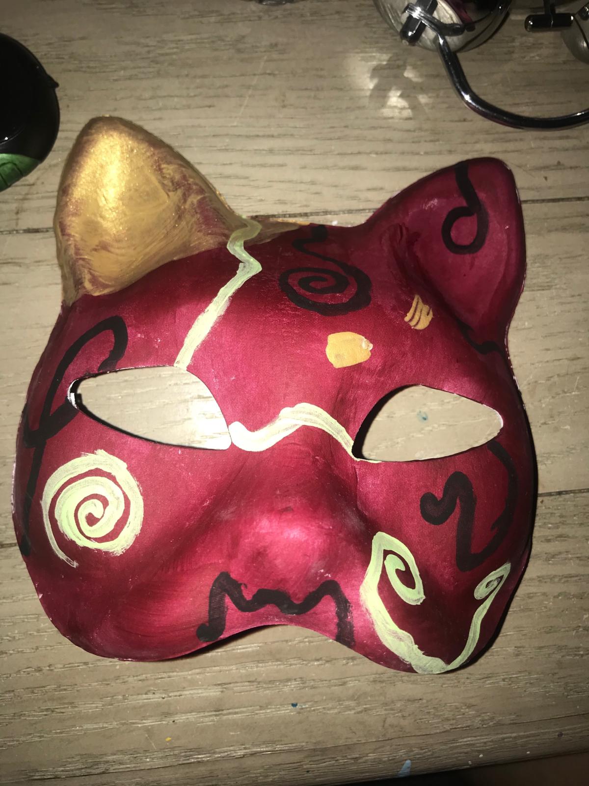 hand painted masks - Saint Cloud, Florida - FleaMarketBay