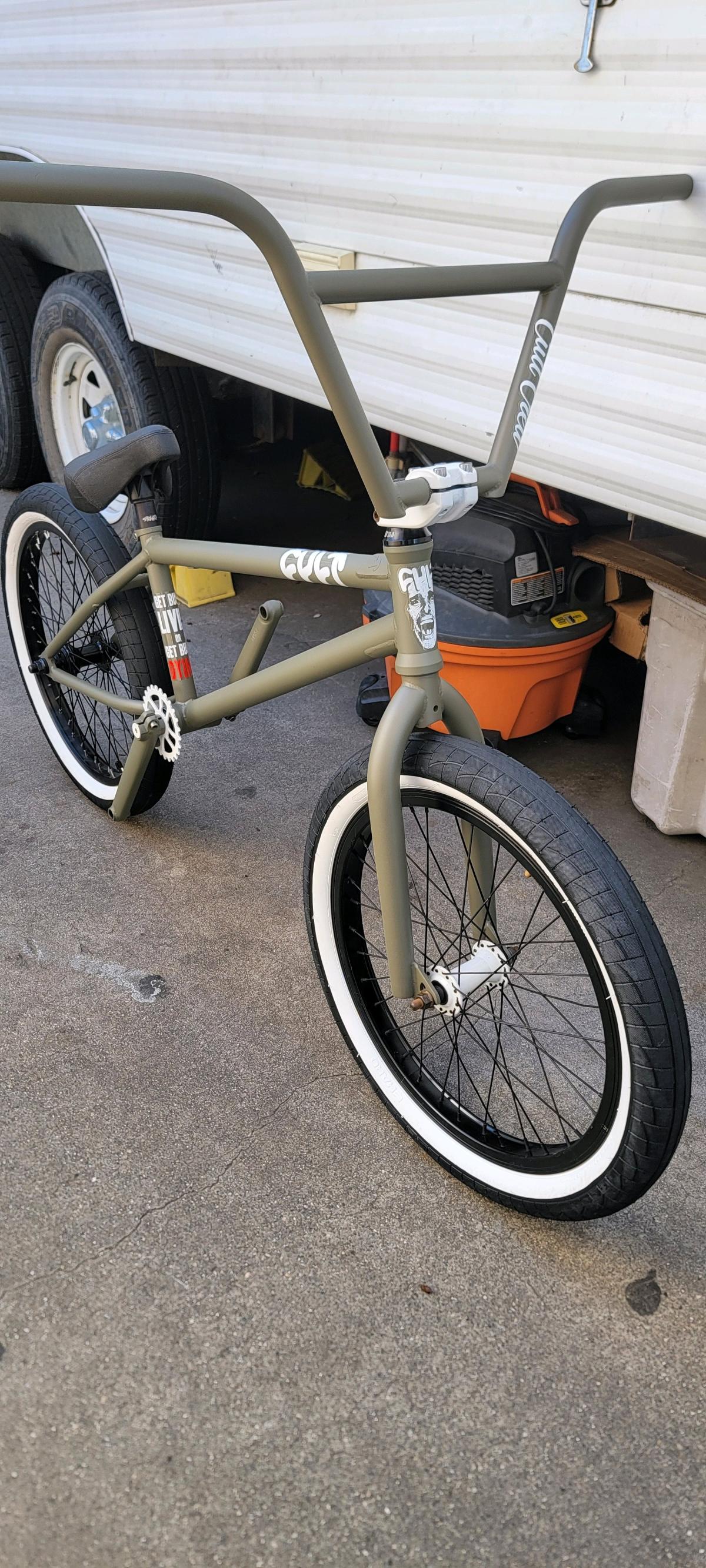 20 bmx - Compton, California - FleaMarketBay