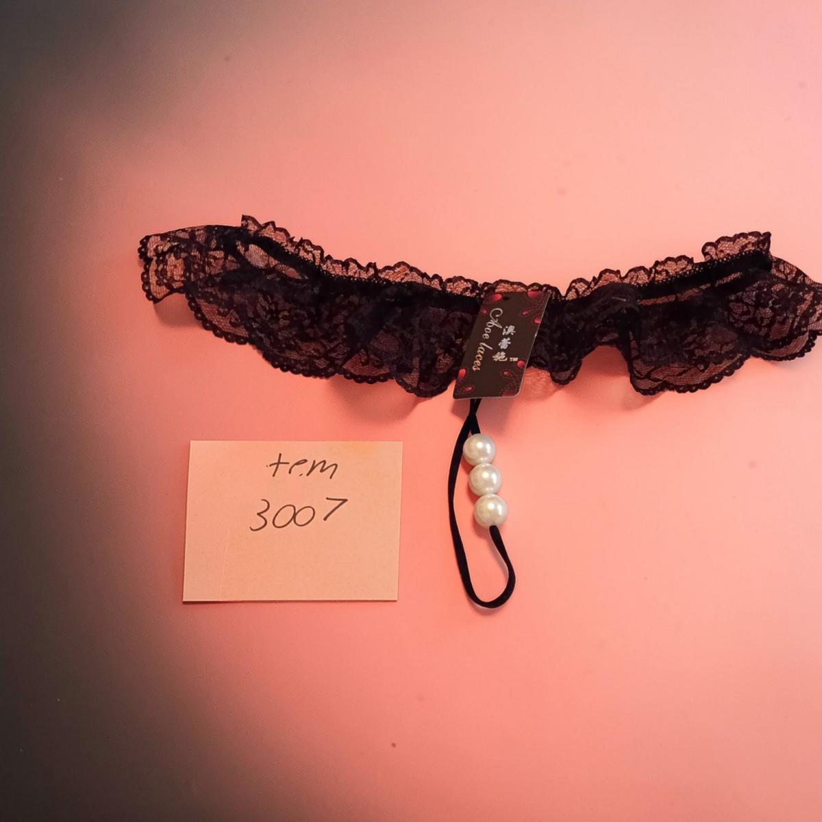 women thongs easy access