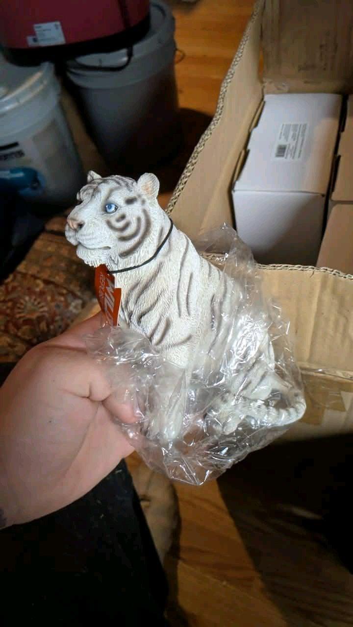 miscellaneous items - North Olmsted, Ohio - FleaMarketBay