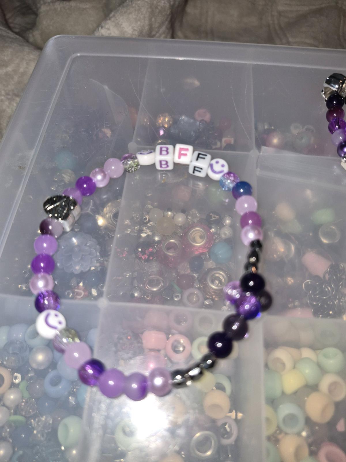 bracelets - Hampton, Virginia - FleaMarketBay