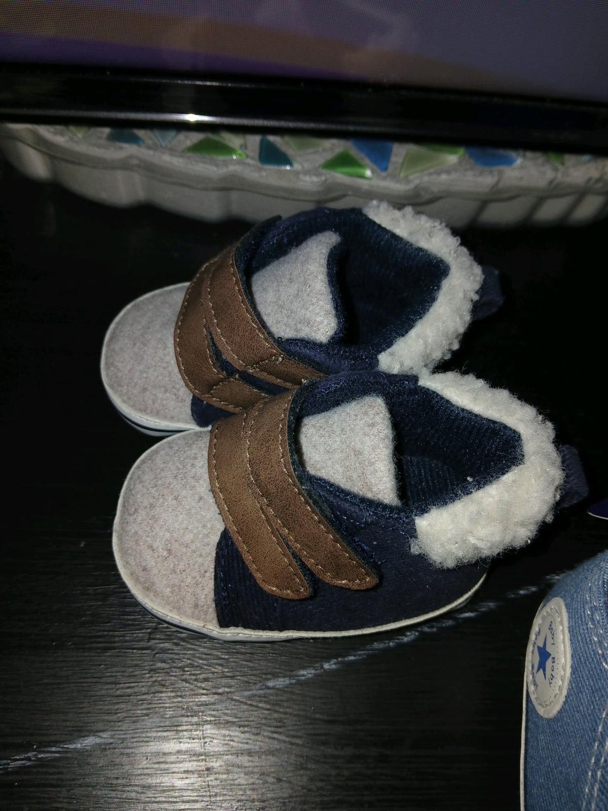 Baby Shoes 0 to 3 months - Mocksville, North Carolina - FleaMarketBay