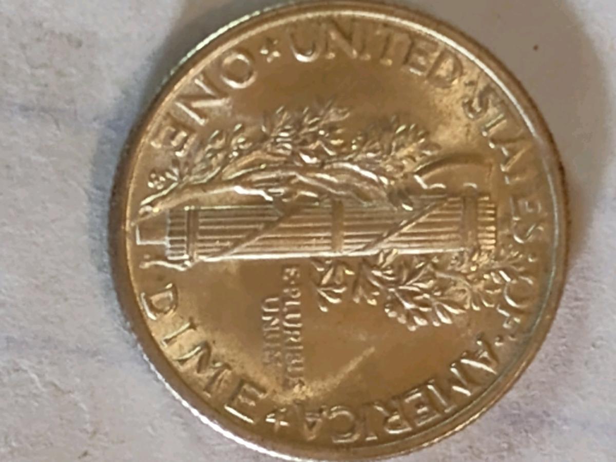 coin collection from all around the world - Red Bluff, California - FleaMarketBay