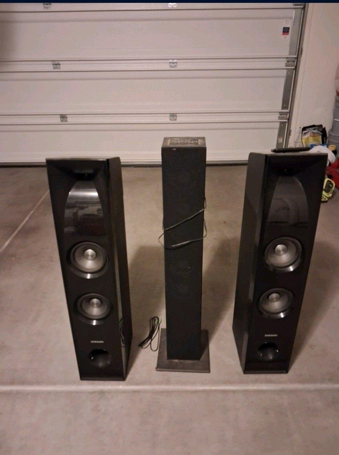 Samsung stereo - Buckeye, Arizona - FleaMarketBay