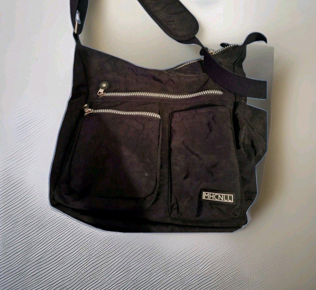 AntiTheft REID  Crossbody Bag Water Resistant Pockets Womens - Tampa, Florida