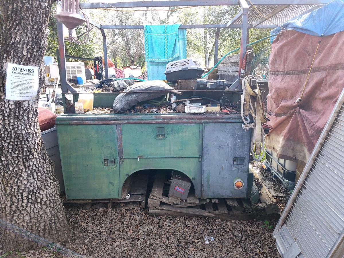huge estate sale pickers Paradise open all weekends - Anderson, California - FleaMarketBay