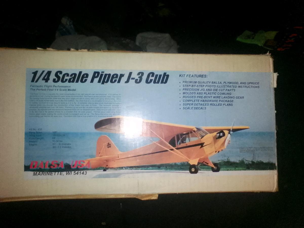 balsa USA quarter scale Piper j3 Cub model aircraft - Tipton, Missouri