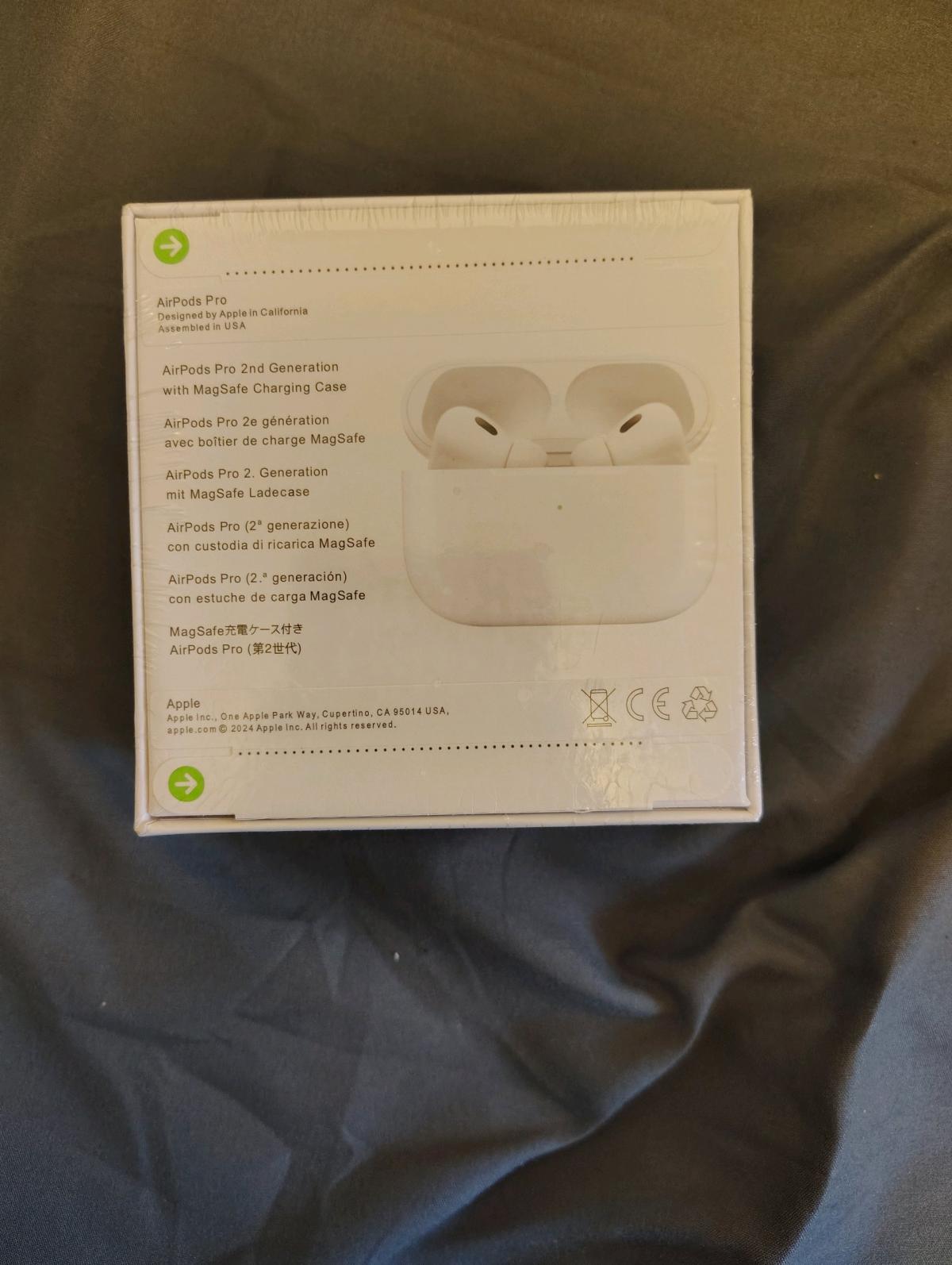 Airpods Pros - Saint Paul, Minnesota - FleaMarketBay