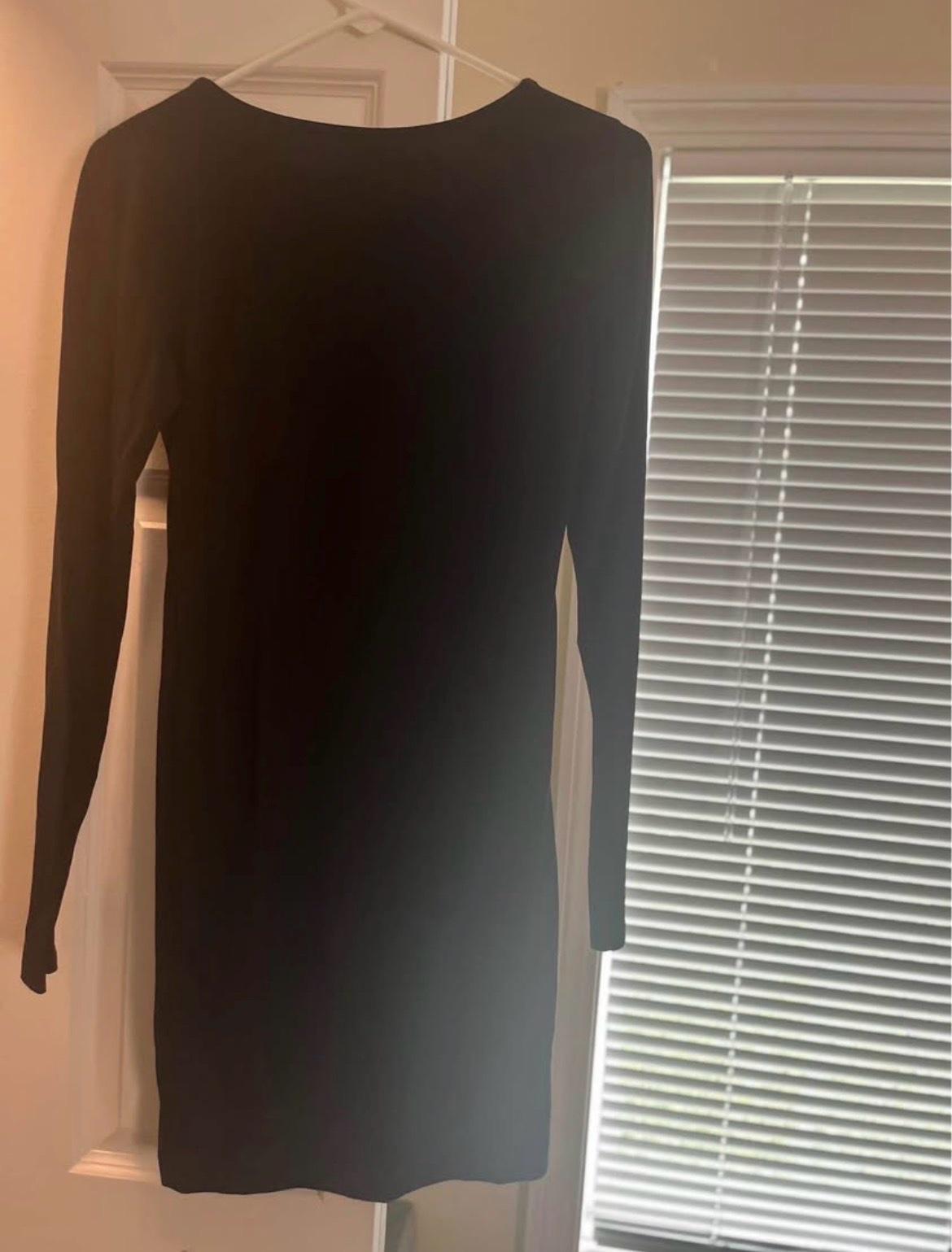 BLACK DRESS WITH LONG SLEEVES - Norwood, Massachusetts - FleaMarketBay