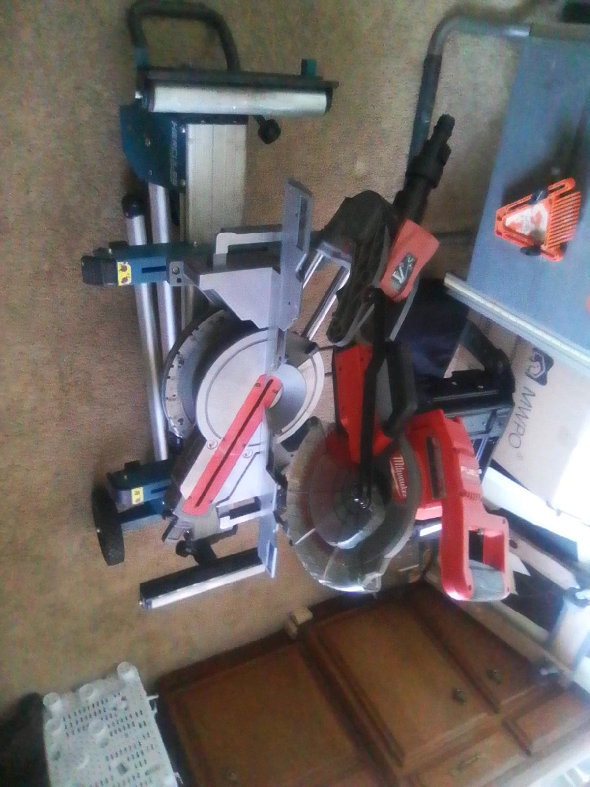 Milwaukee fuel 10 in compound slide minor and stand - Alicia, Arkansas - FleaMarketBay