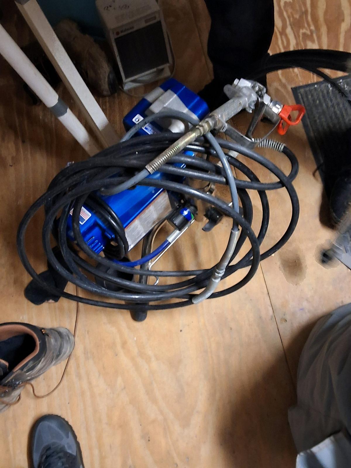 Graeco Nova 390  paint sprayer