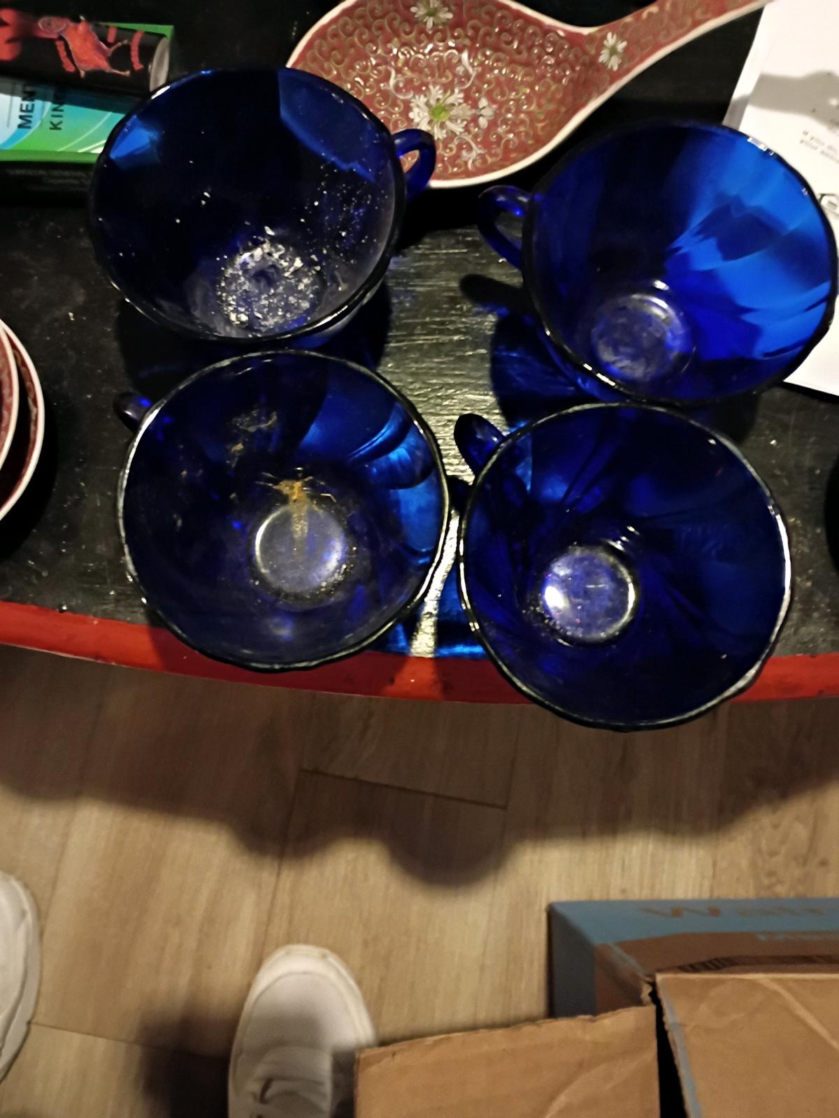 colbolt glass tea cups - Elberton, Georgia - FleaMarketBay