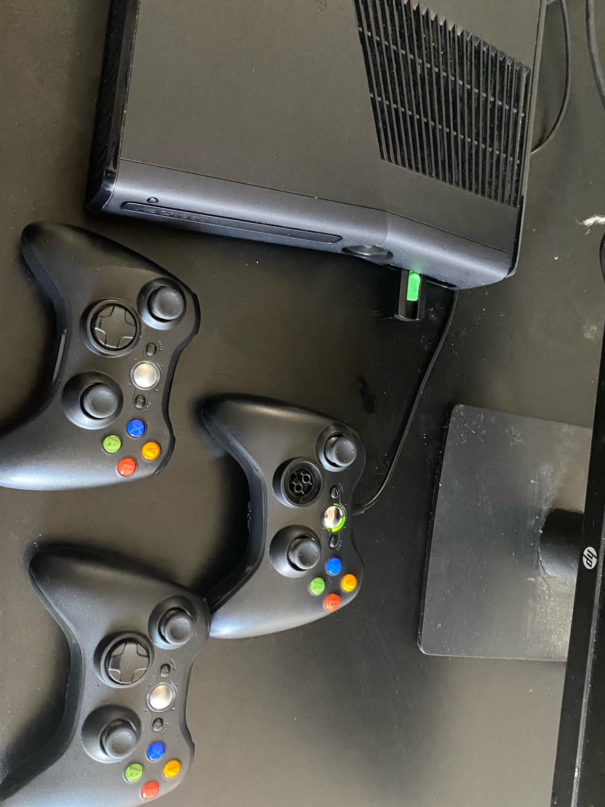 Fully Loaded Xbox 360 Modded with 44 Games  Custom Firmware - Philadelphia, Pennsylvania - FleaMarketBay