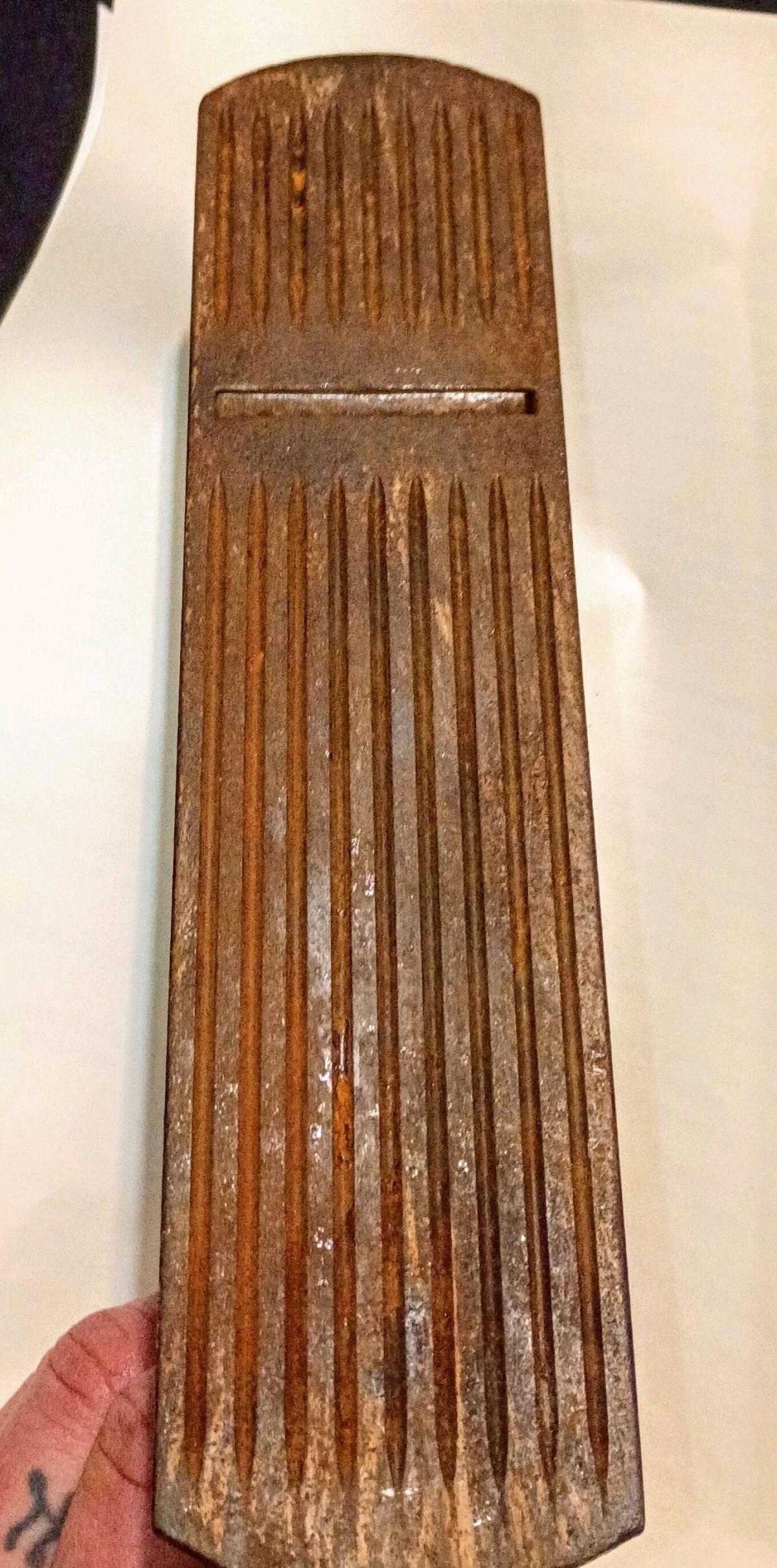 vintage wood hand planter - Elberton, Georgia - FleaMarketBay