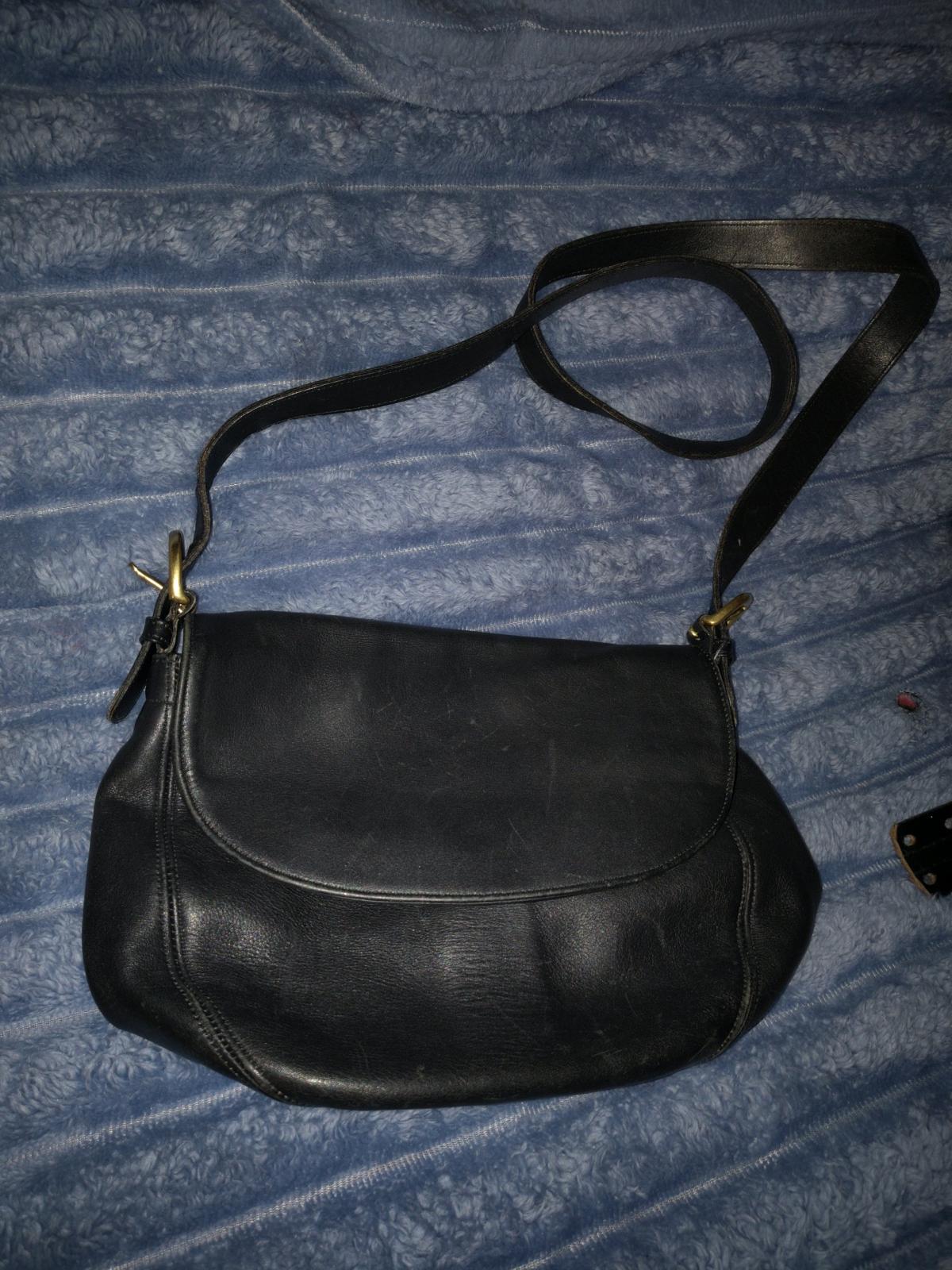 Vintage Coach Carlton Crossbody Black bag - New Castle, Indiana - FleaMarketBay