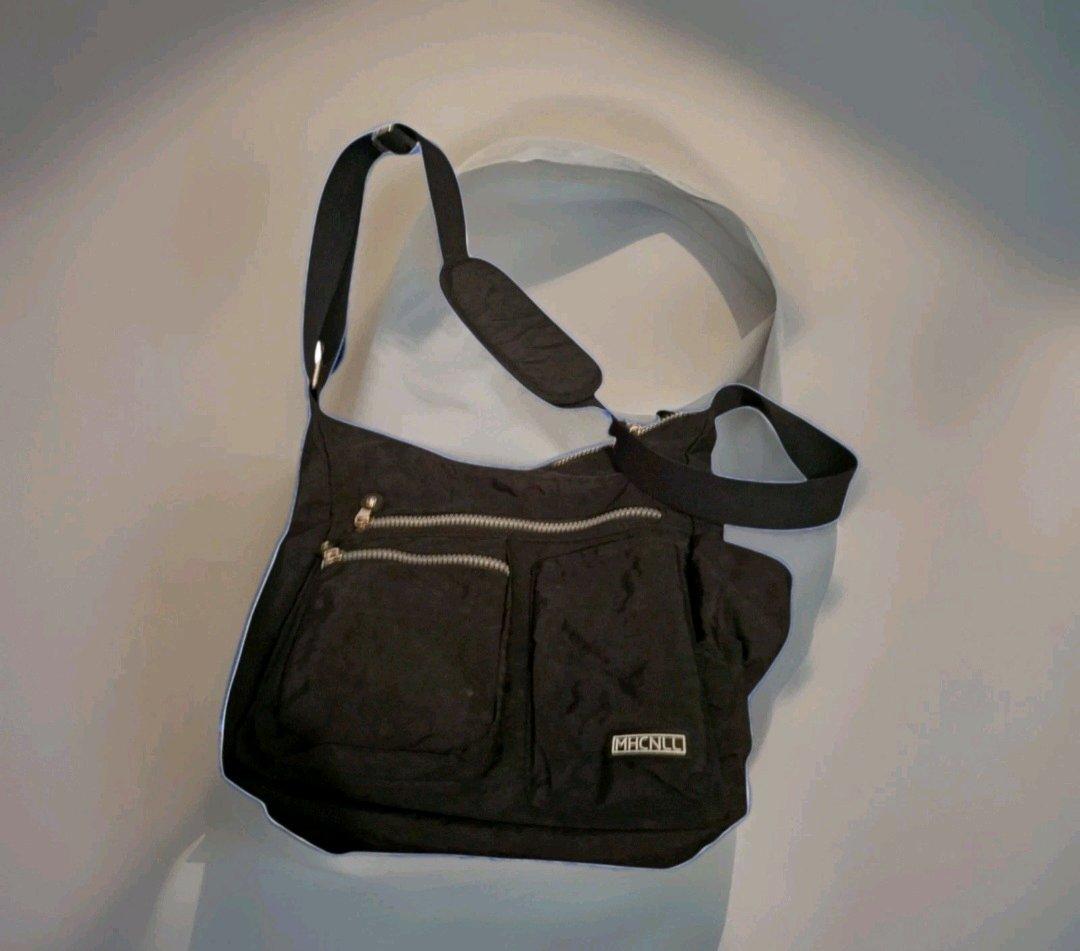 AntiTheft REID  Crossbody Bag Water Resistant Pockets Womens - Tampa, Florida - FleaMarketBay