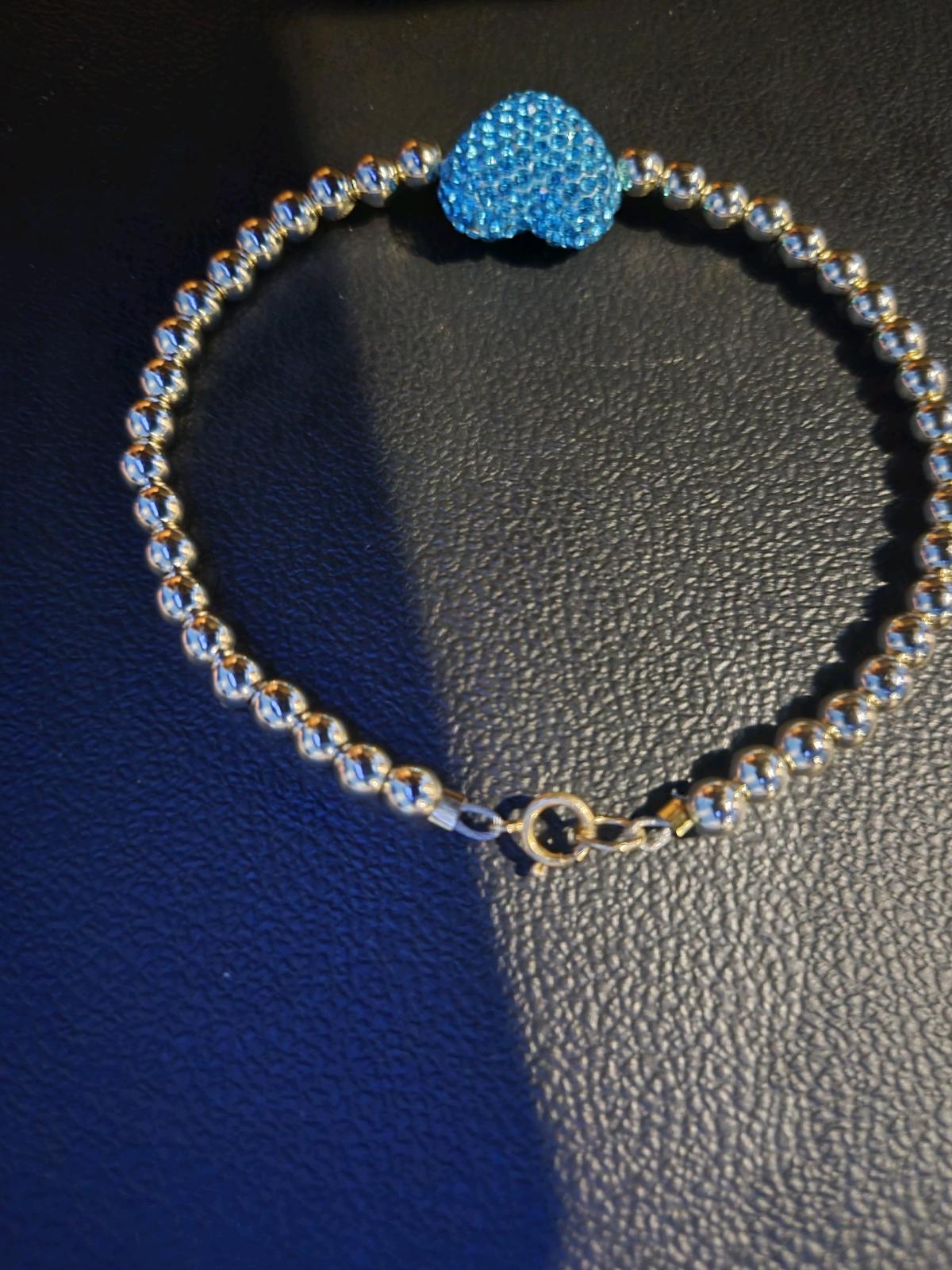 14kt Gold Filled Crystal Beaded Bracelet with blue Centered - Garysburg, North Carolina - FleaMarketBay