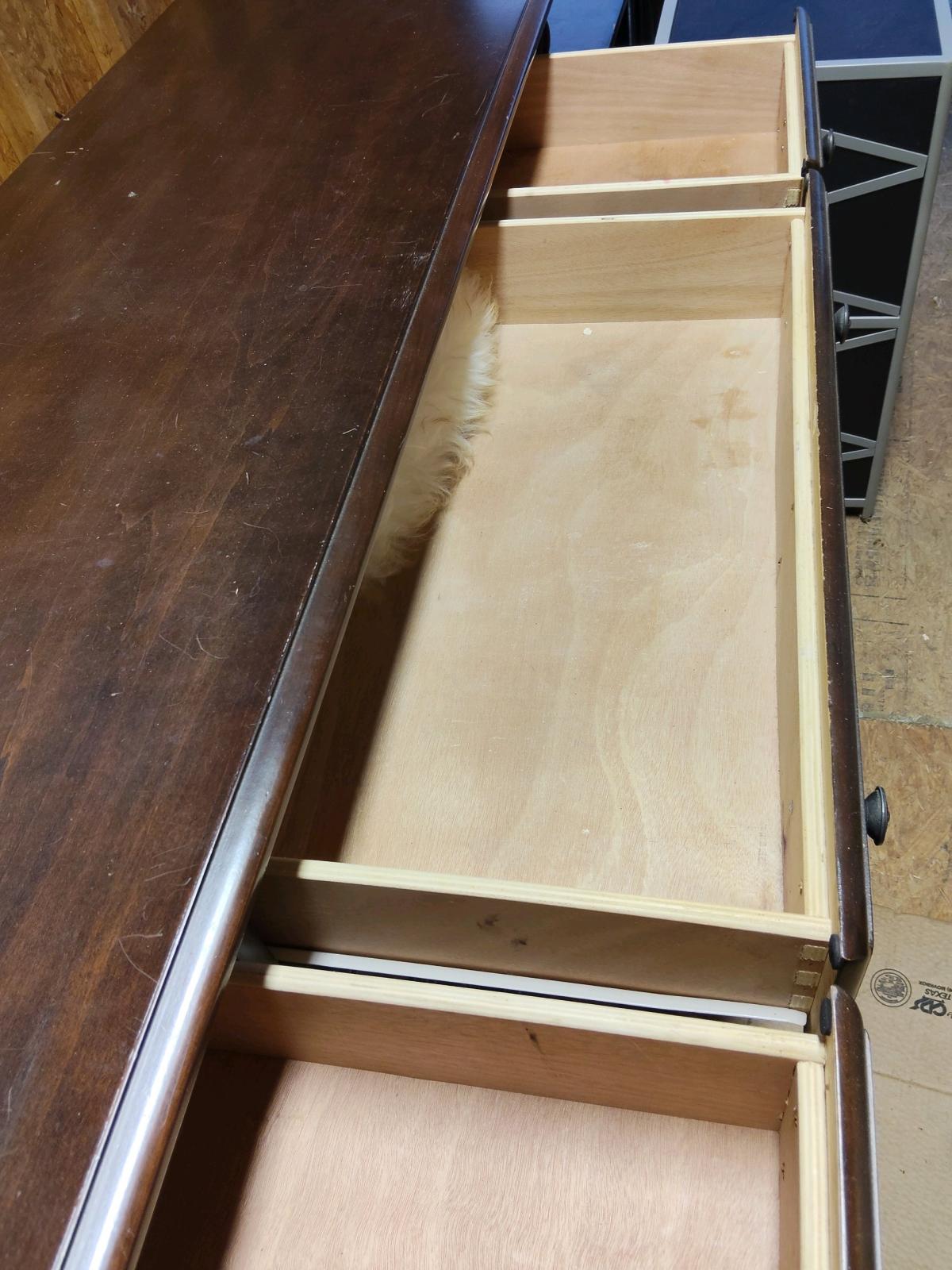 Elegant Drawer - San Antonio, Texas - FleaMarketBay
