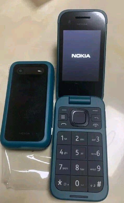 nokia 2780 red unlocked - Mckinney, Texas