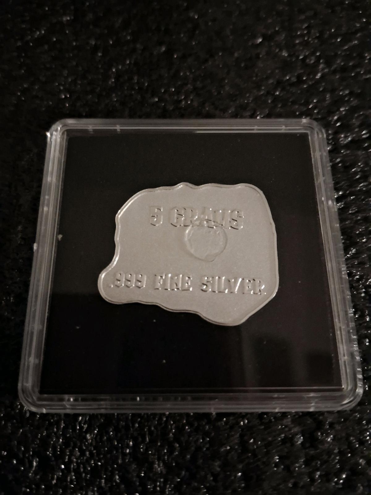 5 gram 999 silver treasure chest - Philadelphia, Pennsylvania - FleaMarketBay