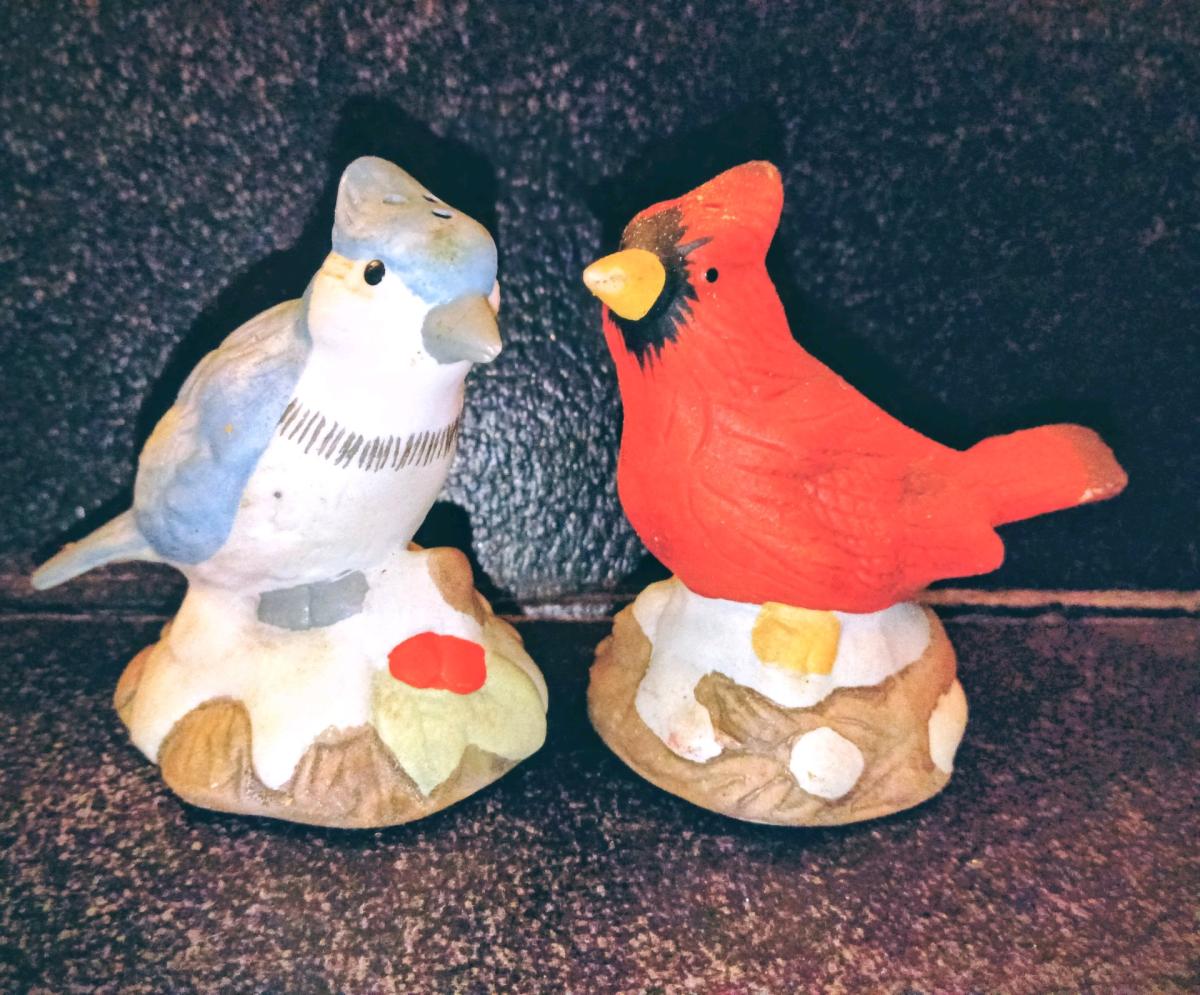 Vintage Salt and Pepper Shakers 10 Sets Shaker - Plano, Texas - FleaMarketBay