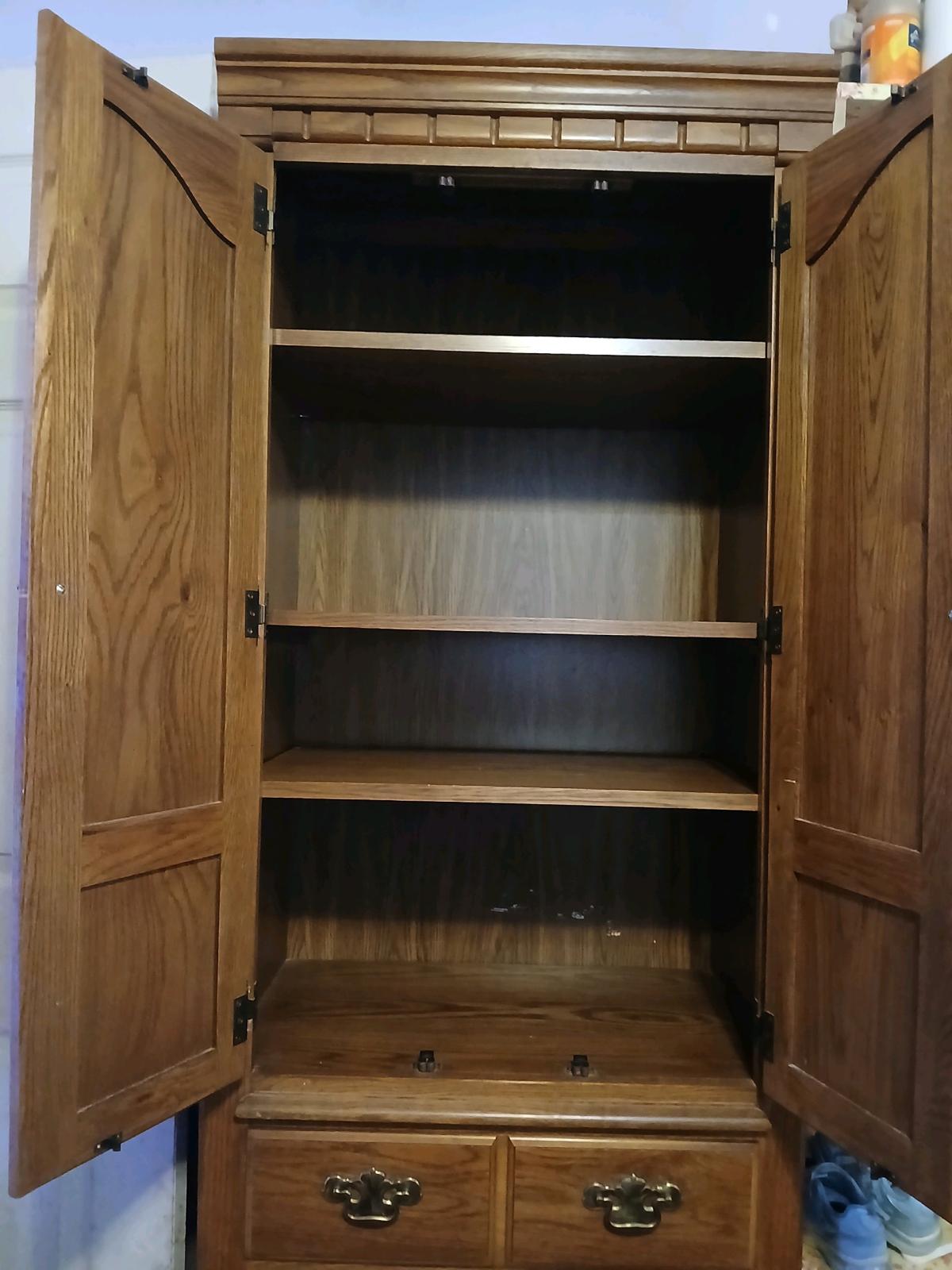 Thomasville dresser towers - Richfield, North Carolina - FleaMarketBay