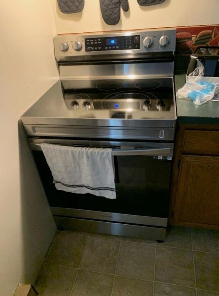 Samsung Flat top Glass electric stove