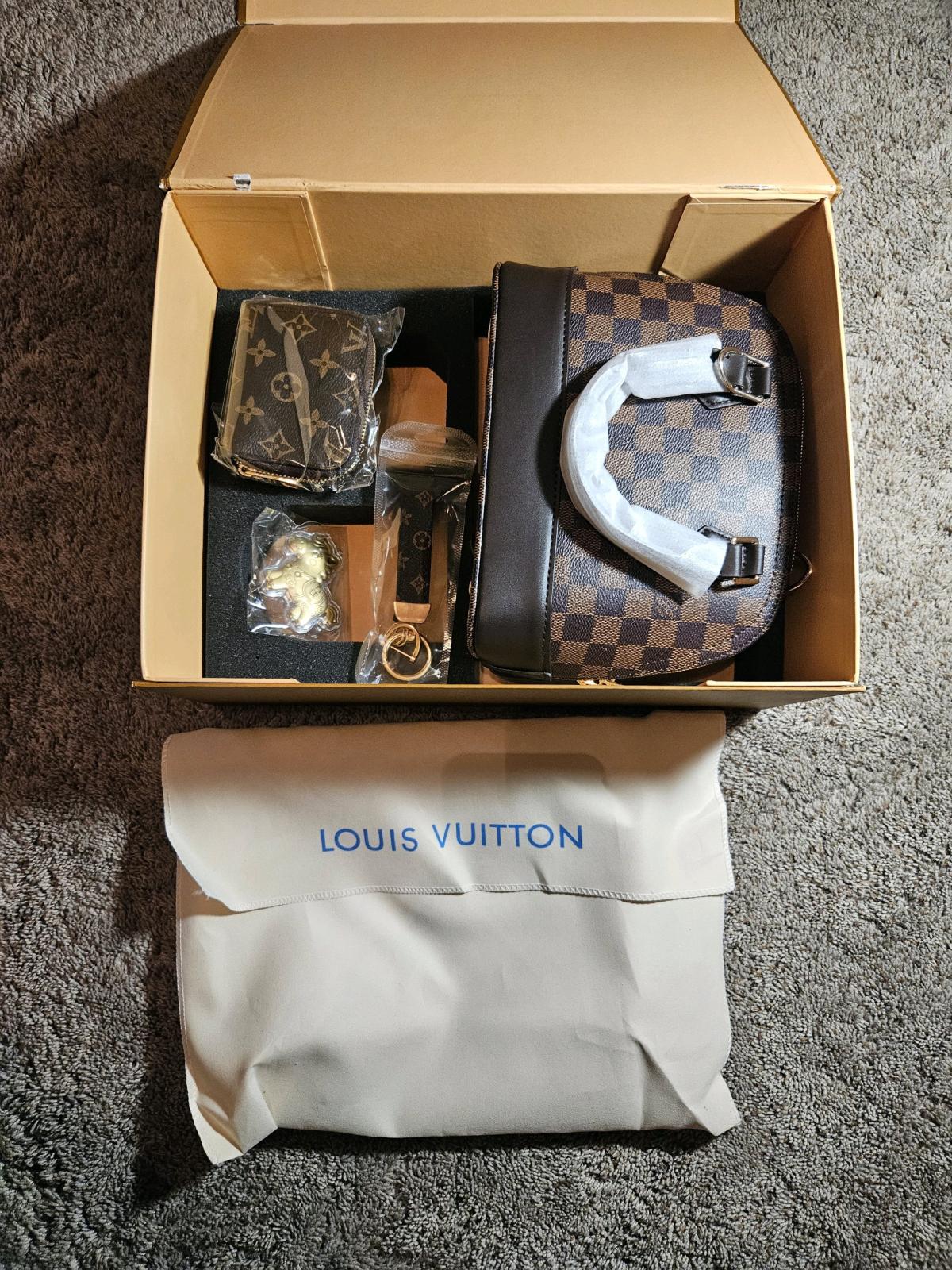 Louis vuitton womens bag set