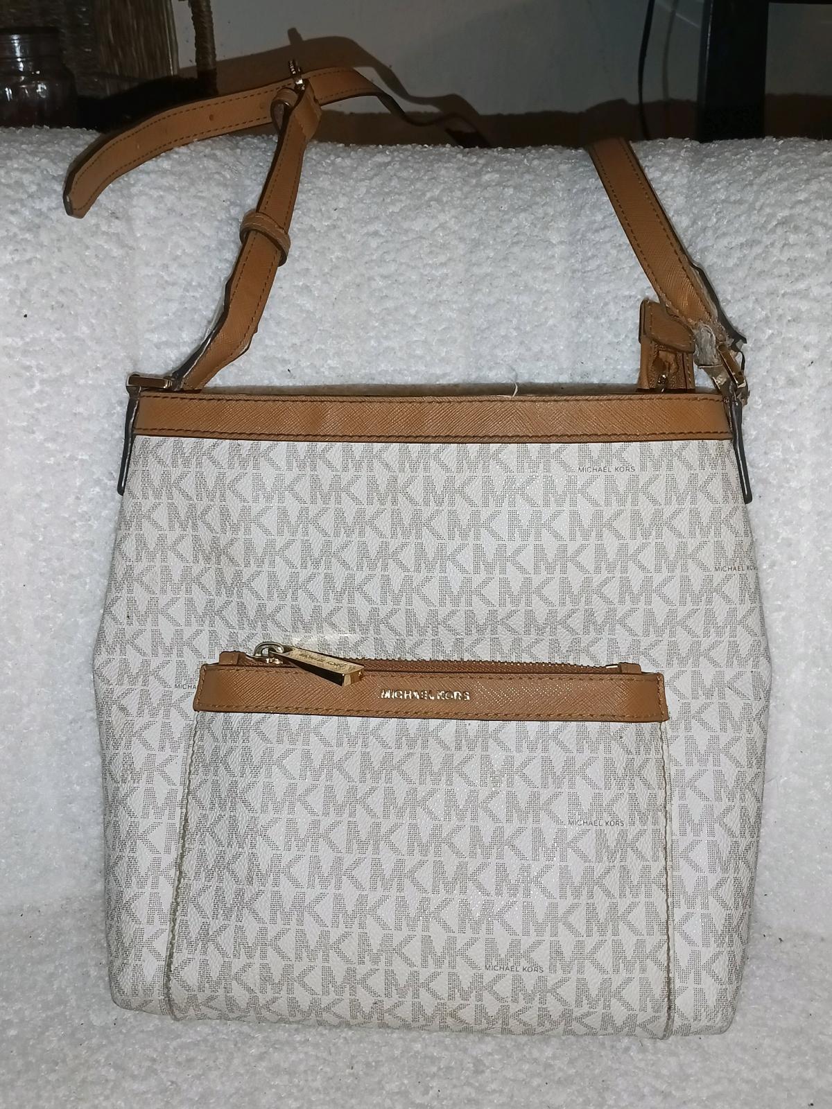 Michael kors purse - New Orleans, Louisiana