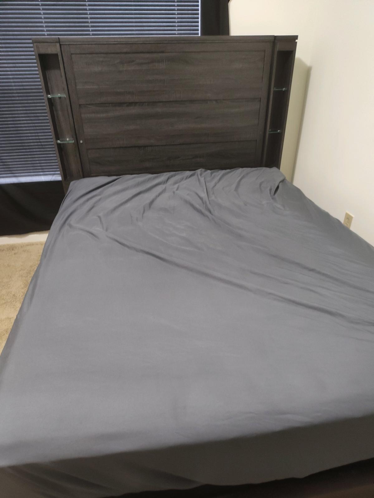 Queen Bedroom Set - Lawrenceville, Georgia - FleaMarketBay