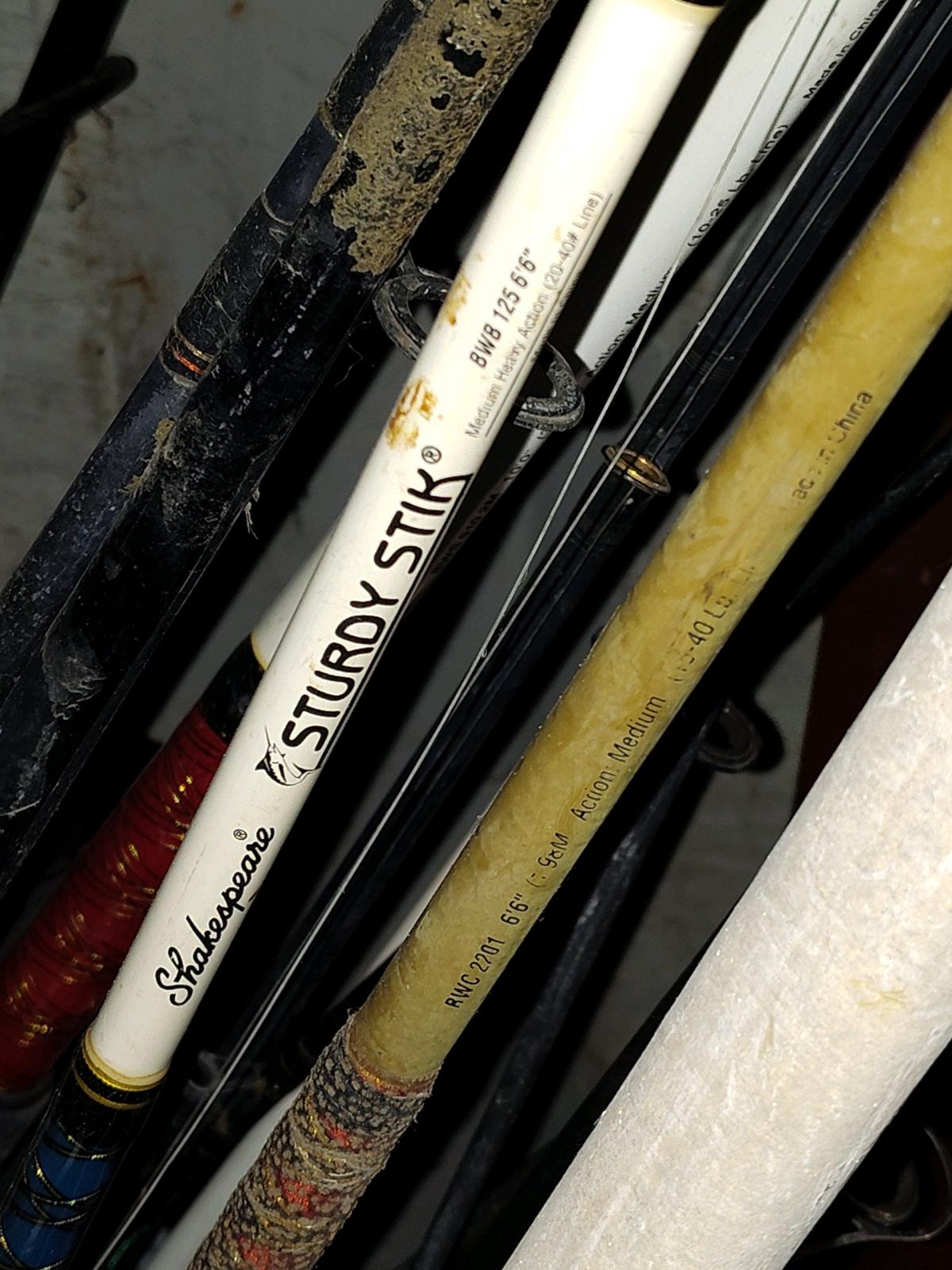 15 foot Grumman aluminum canoe fishing poles and tackle kit - Anderson, California - FleaMarketBay