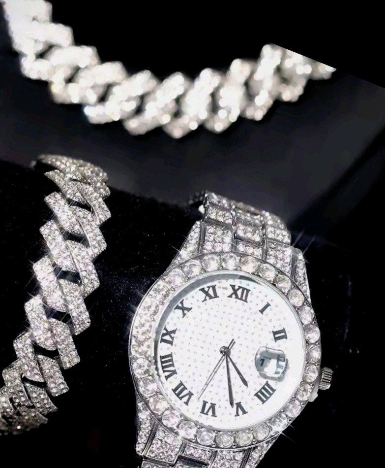 Jewelry set - Brooklyn, New York - FleaMarketBay