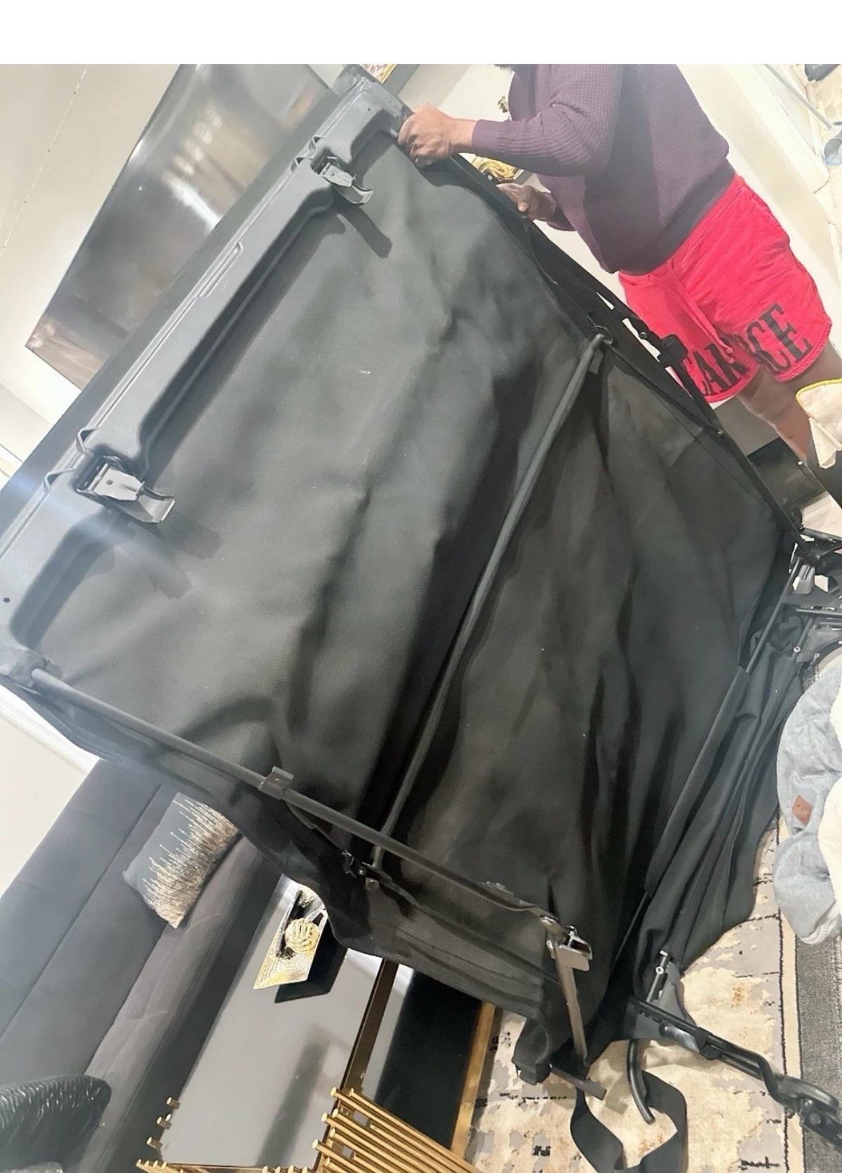 For Jeep Wrangler JK 4 Door 2017 2018 Soft Top  Tinted Zippe - Linden, New Jersey - FleaMarketBay