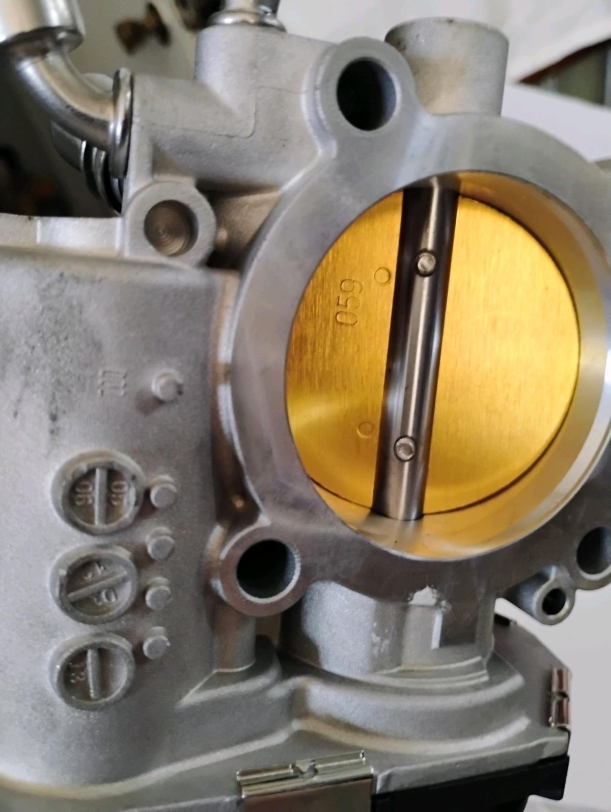 Spectra Premium TB1240 Electronic Throttle Body  ChevyPo - Eastlake, Ohio - FleaMarketBay