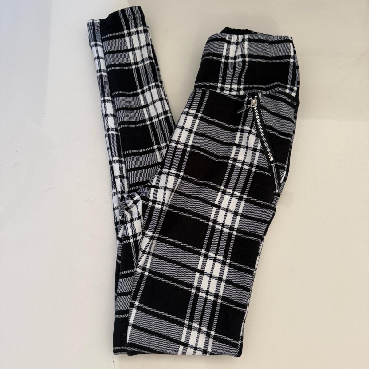 Black  White Plaid HighWaisted Skinny Pants with Zip Detail - Los Angeles, California - FleaMarketBay