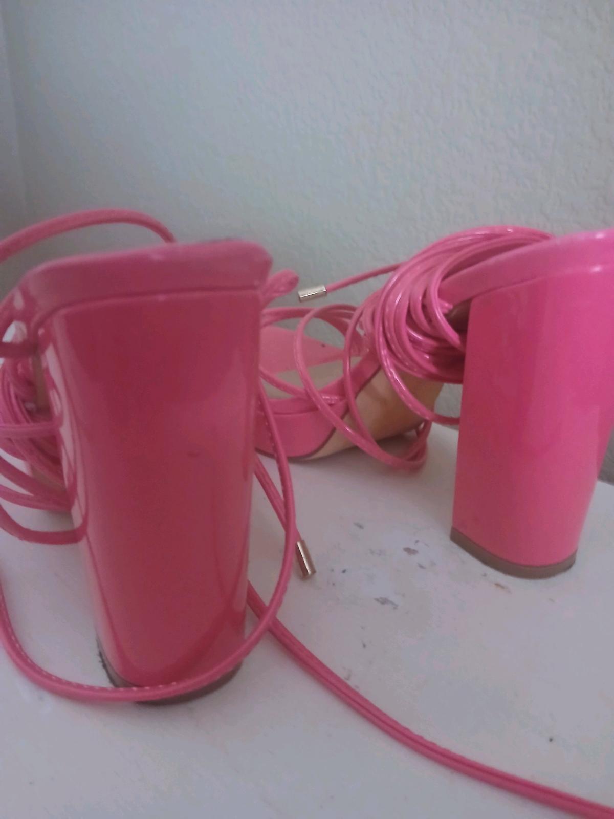 Pink Block Heels Size 7 - Avondale, Arizona - FleaMarketBay