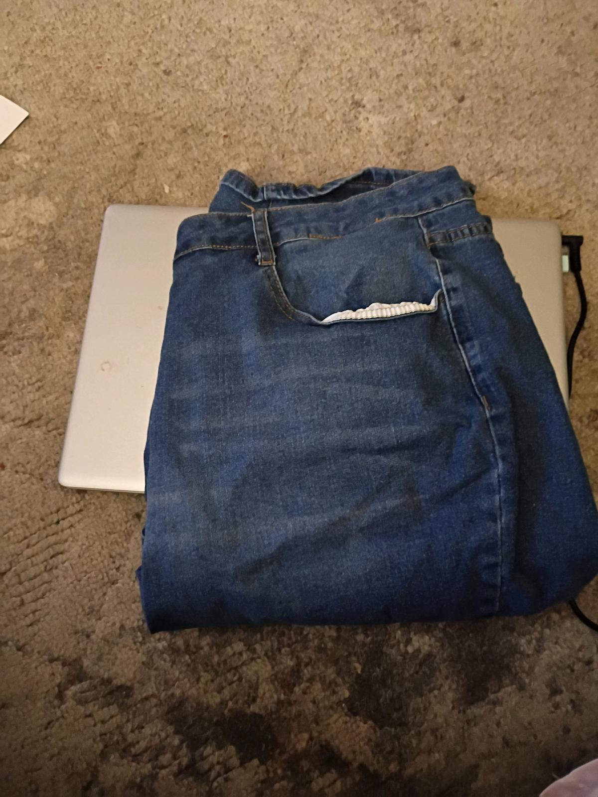 Womens plus size shorts There a size 24 - Winnebago, Illinois