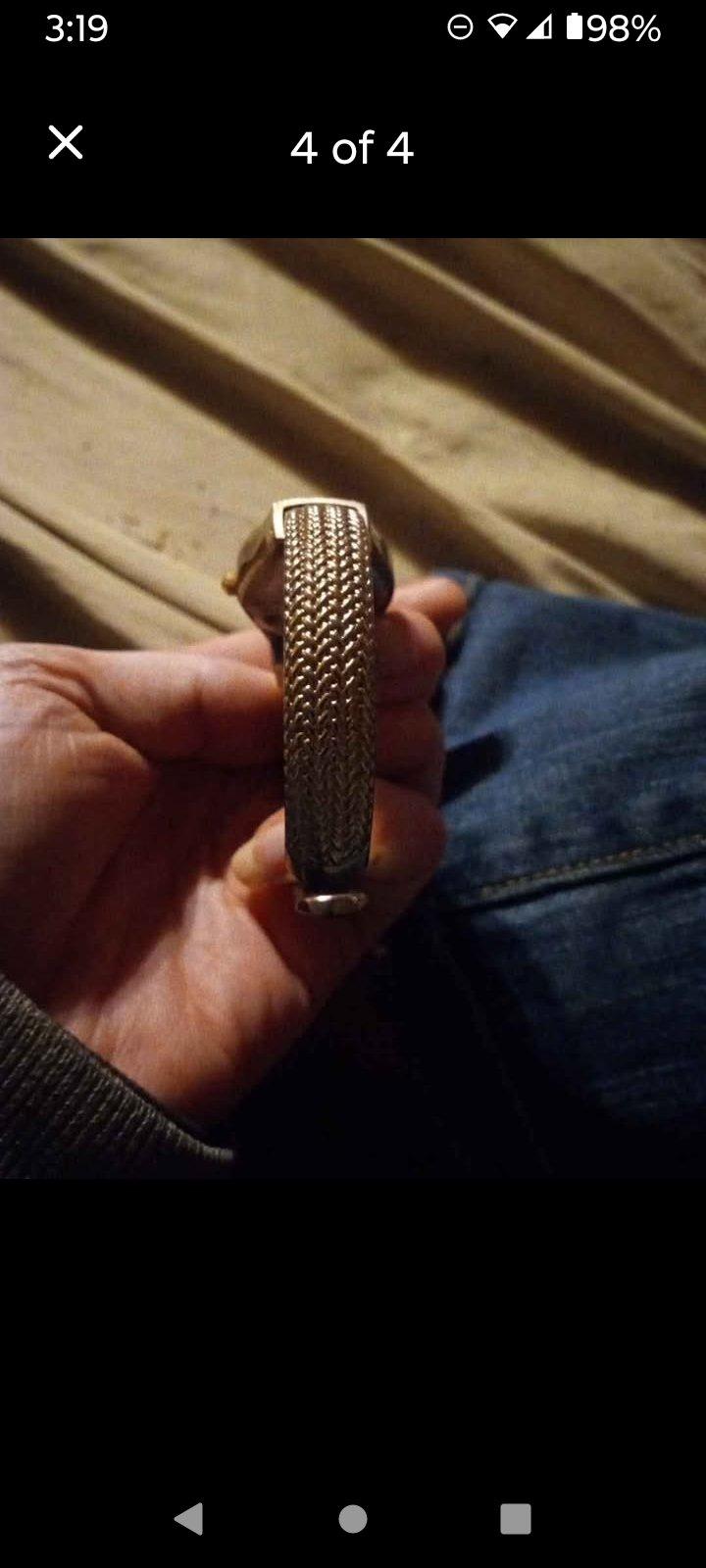 ladies quartz watch - Advent, West Virginia - FleaMarketBay