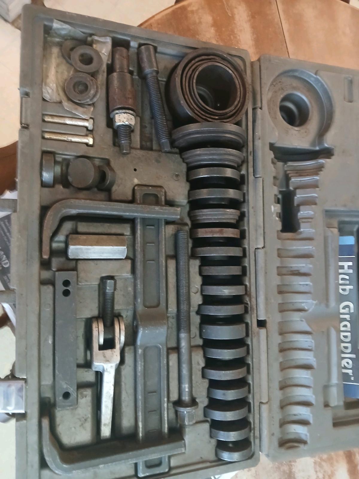 Hub tamer kit from Napa to change wheel bearings