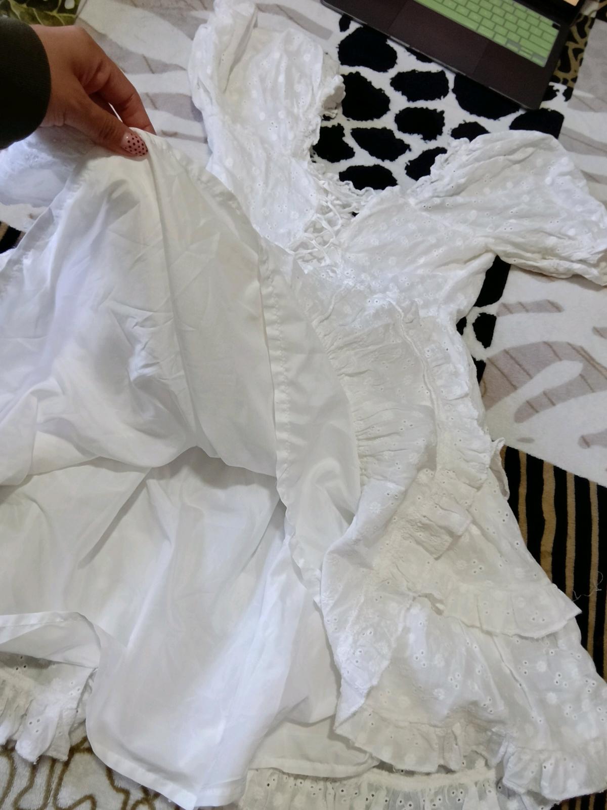 cute corset ruffle dress - Pomona, California - FleaMarketBay