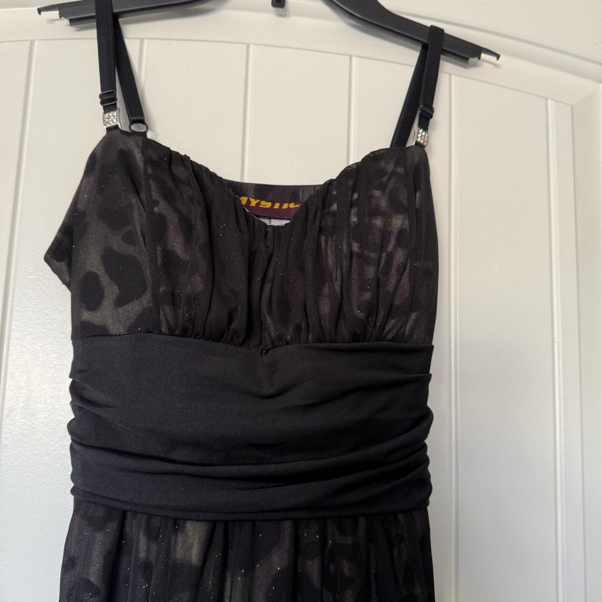 Elegant Black Sparkle Chiffon Evening Dress - Los Angeles, California - FleaMarketBay