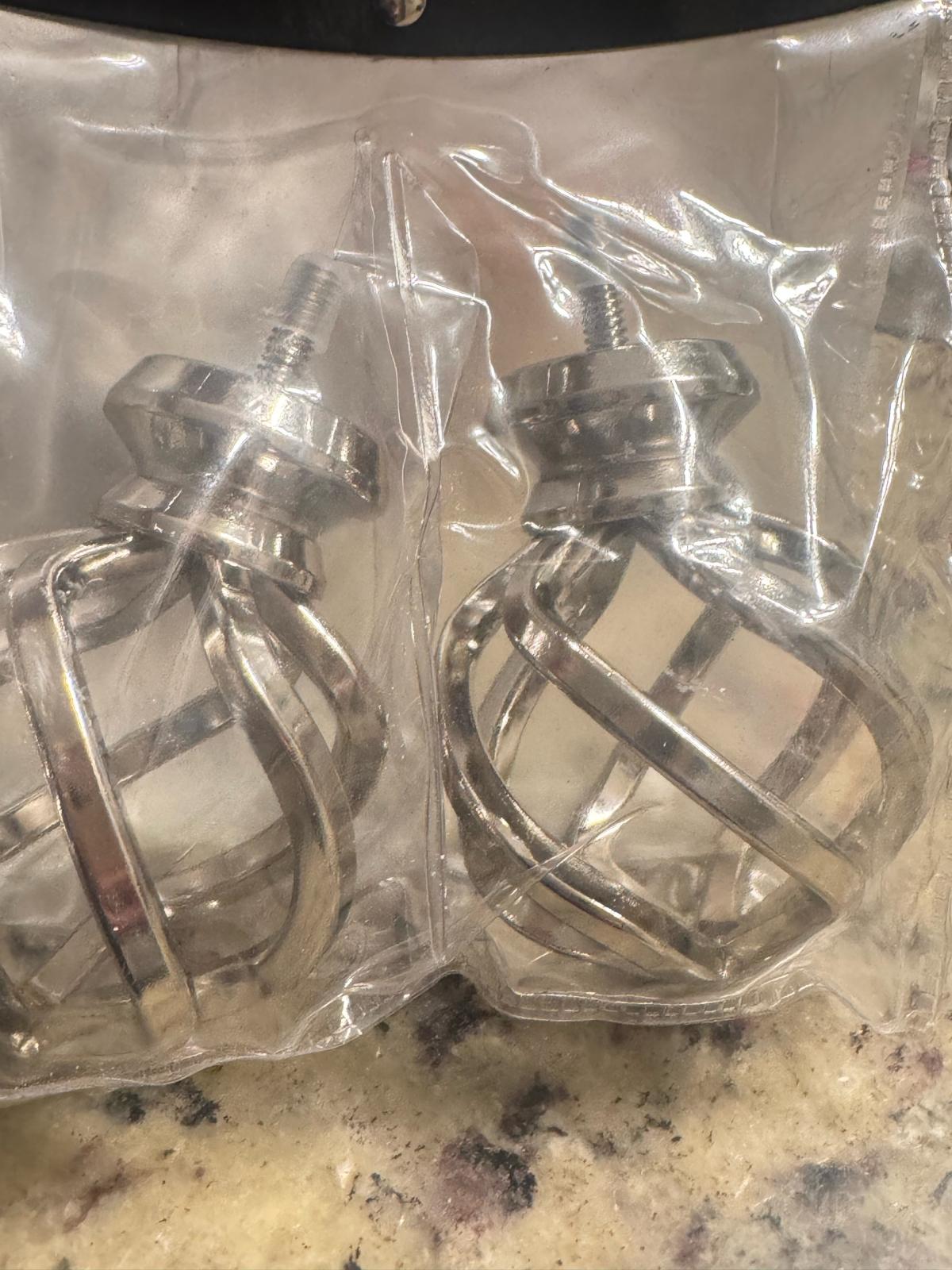 curtain rod tips screw on