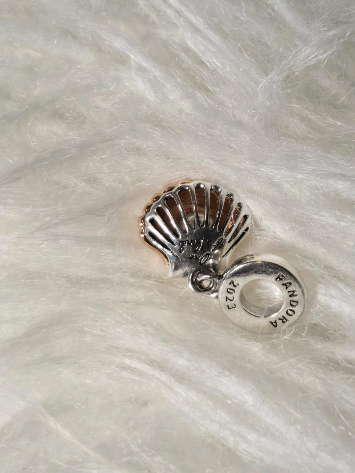 Pandora Club 2023 Sea Shell  TreatedFreshwater Cultured Pear - Austin, Texas - FleaMarketBay