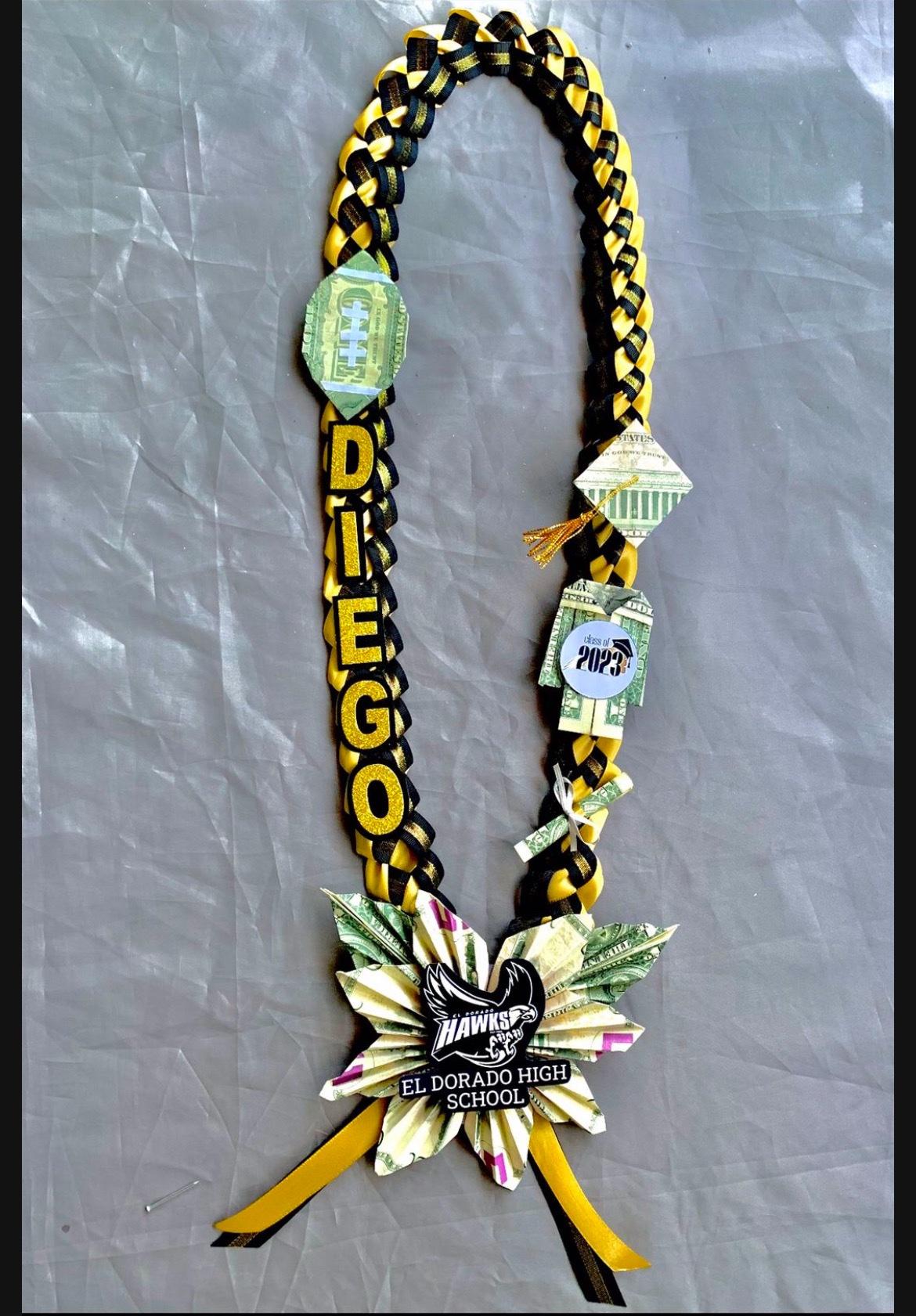 graduation leis - Anaheim, California - FleaMarketBay