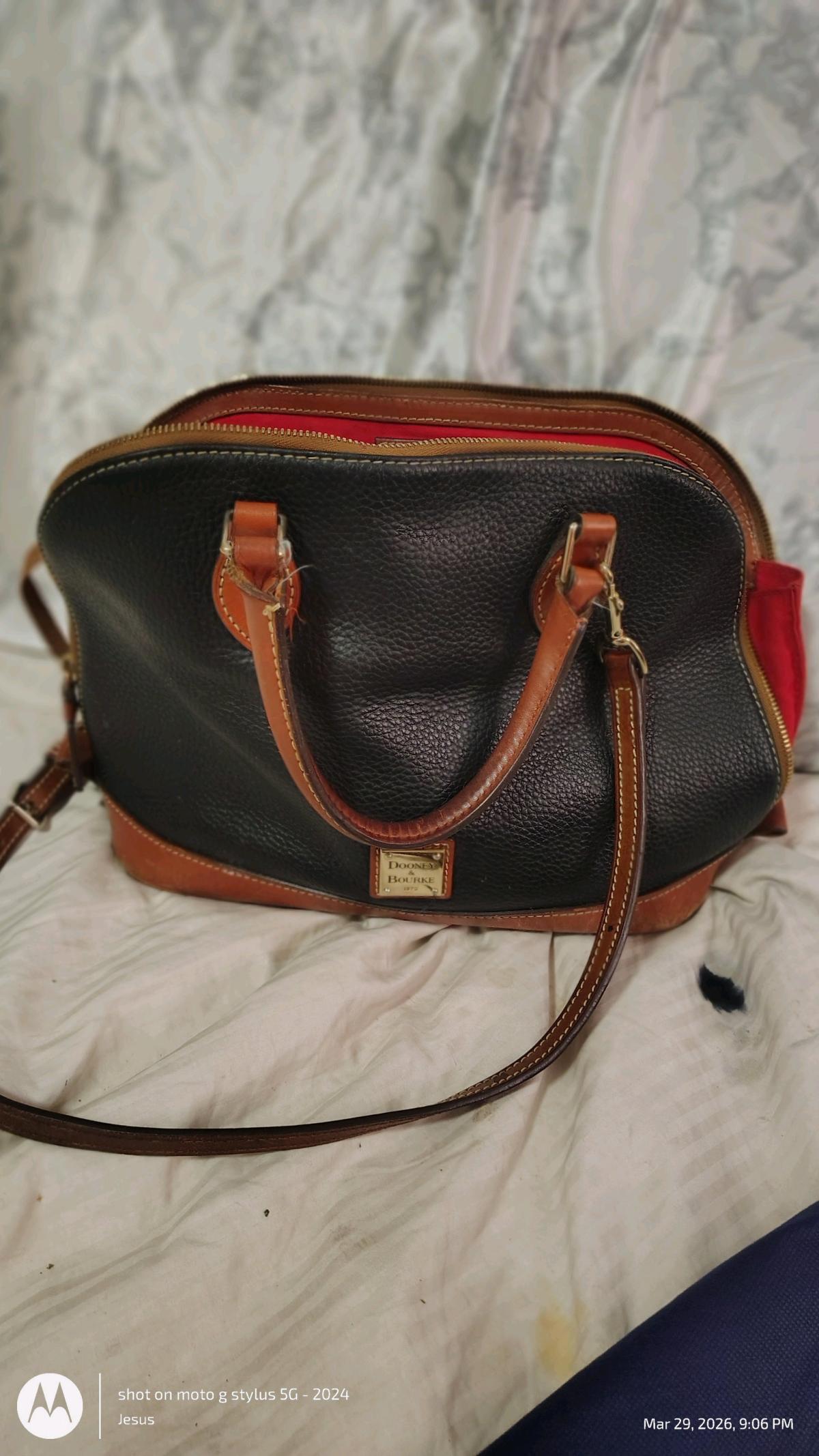 Dooney and Burke black purse with red in lining - Edmond, Oklahoma - FleaMarketBay