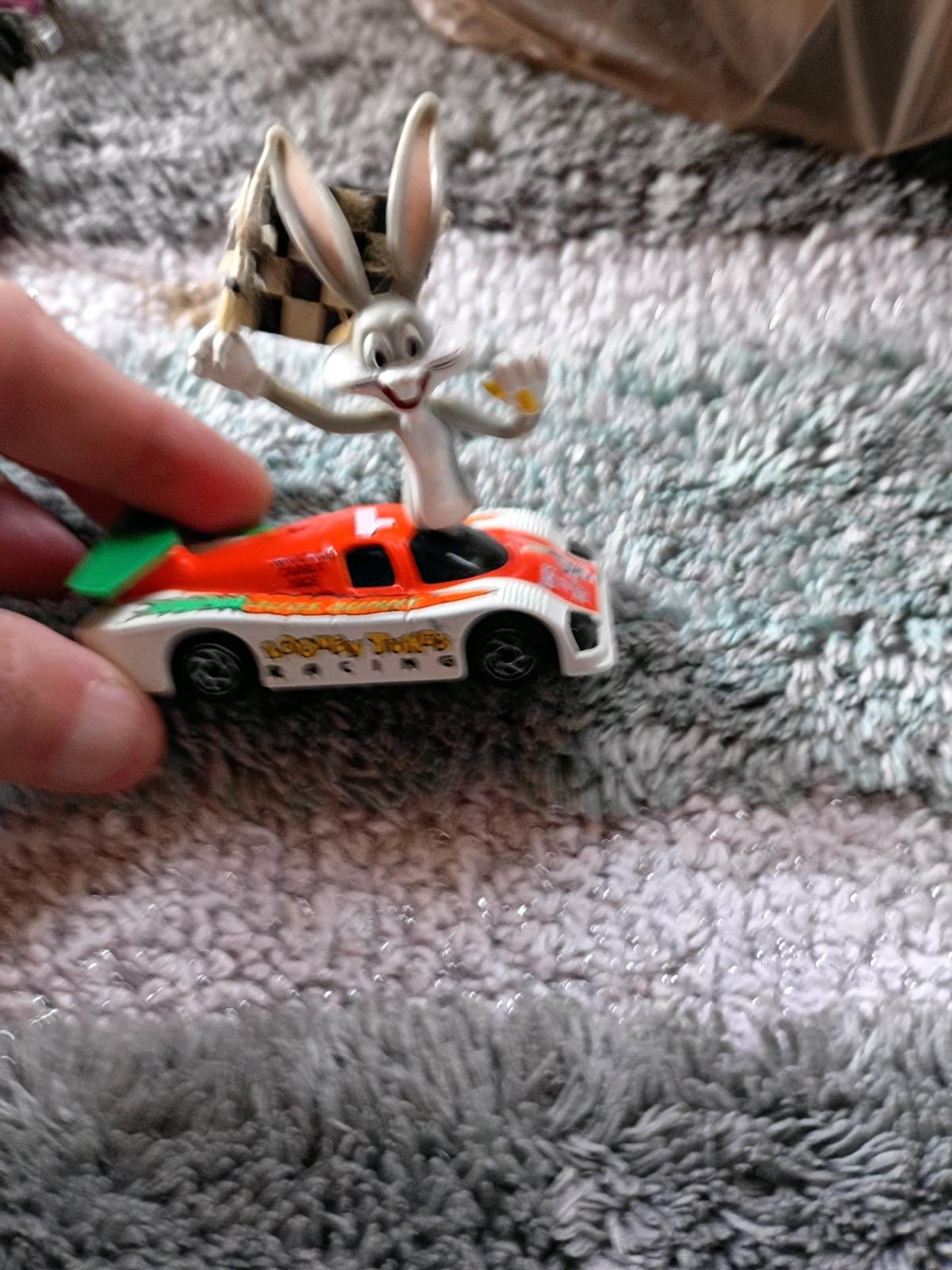 1984 matchbox car with bugs bunny