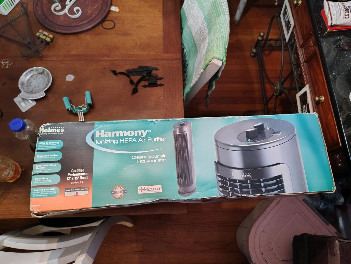 Hepa air purifier - Warner Robins, Georgia - FleaMarketBay