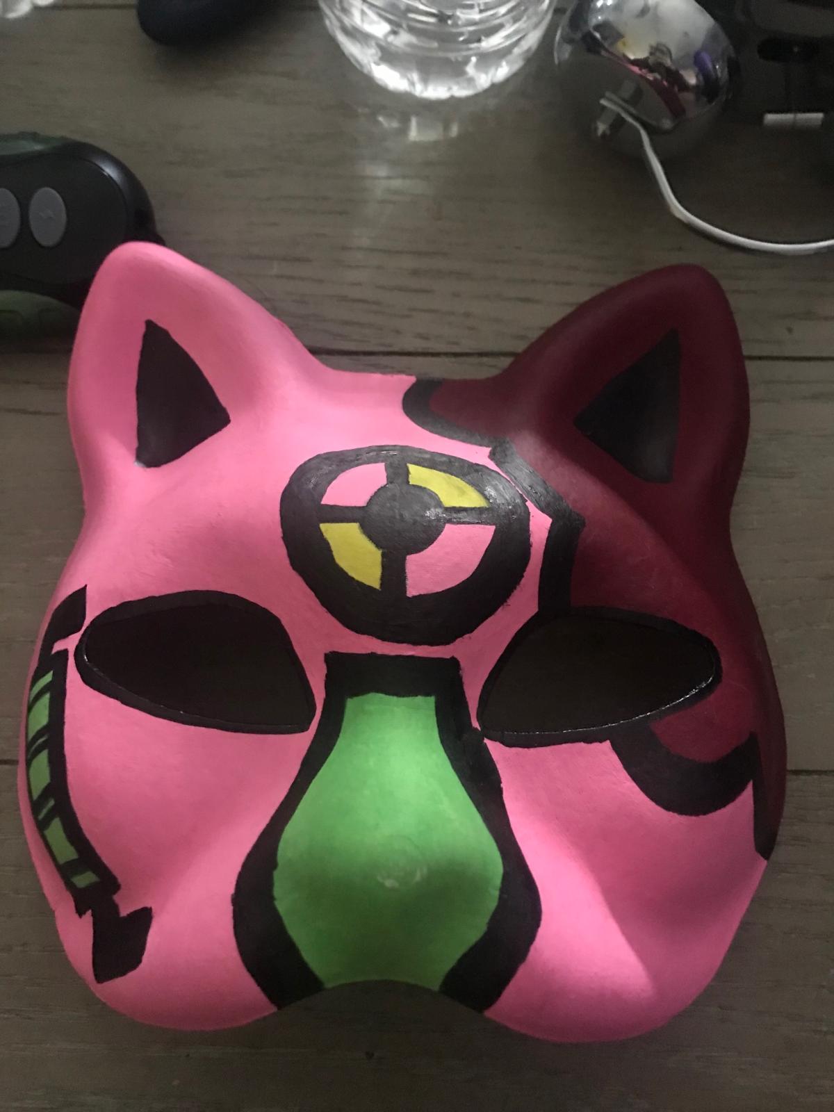 hand painted masks - Saint Cloud, Florida - FleaMarketBay