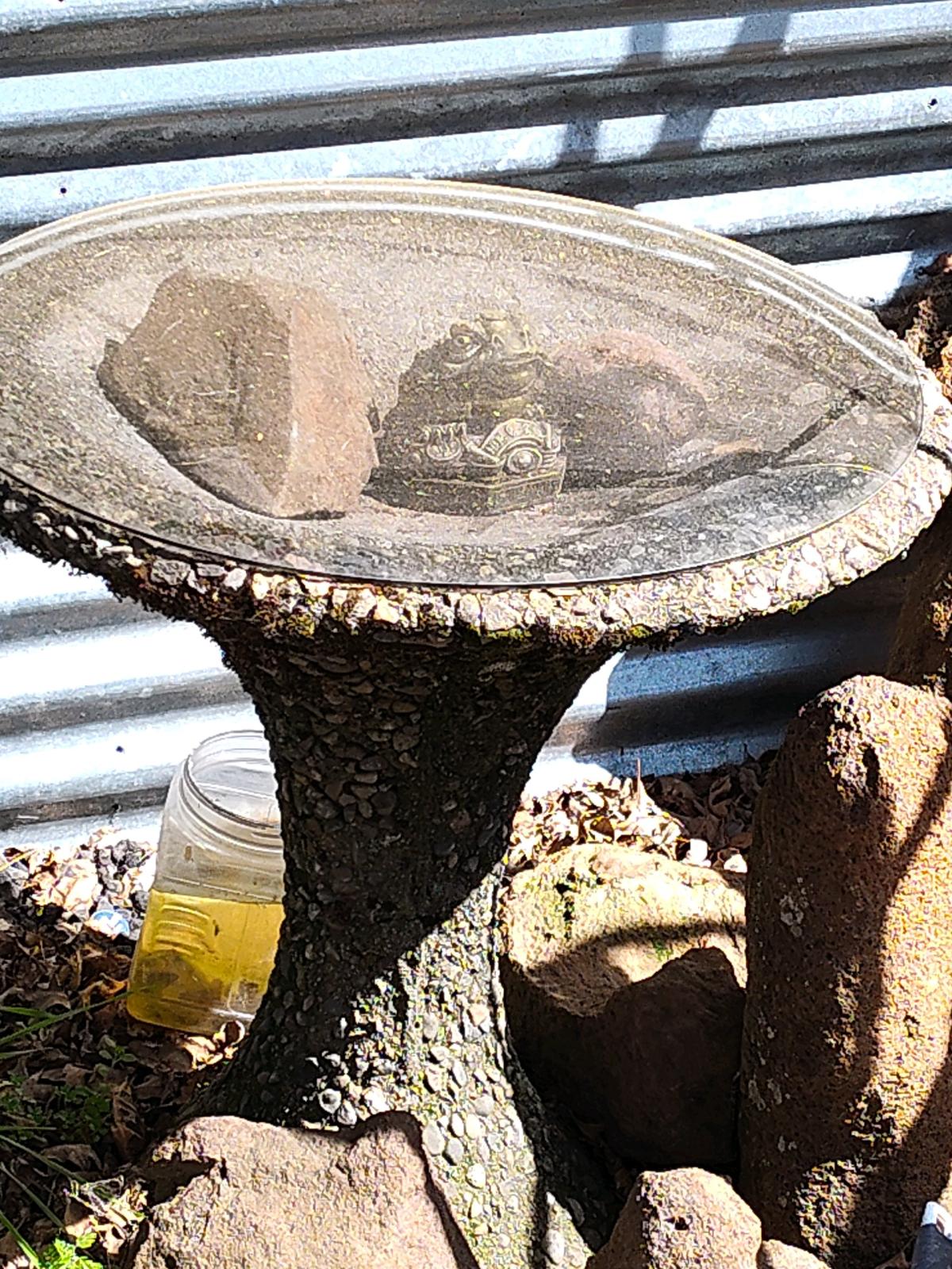 huge estate sale pickers Paradise open all weekends - Anderson, California - FleaMarketBay